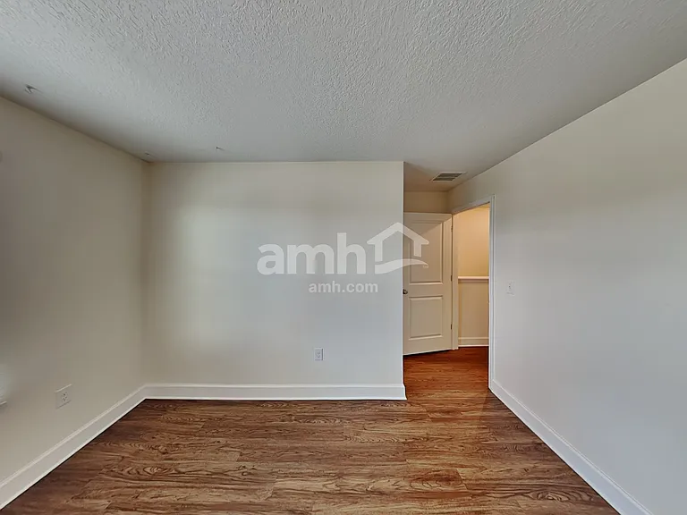 4832 Reisswood Loop — Photo 13