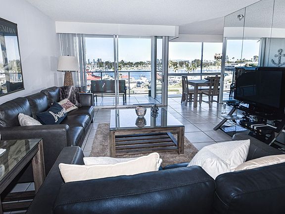 2nd image of 1710 Avenida Del Mundo Unit 207