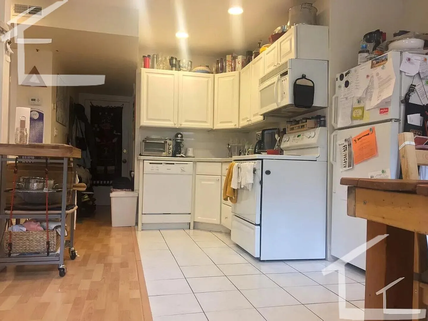 No Brokers Fee, Steps From the T Stop, Central Heat/AC, Parking Included — Photo 1