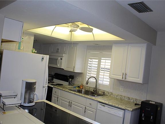 3rd image of 1111 Cape Coral Pkwy W #201