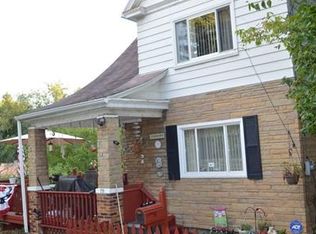 275 Vine Aly, Pittsburgh, PA 15205