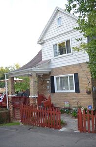 275 Vine Aly, Pittsburgh, PA, 15205