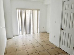 928 SW 3rd St #201, Miami, FL 33130