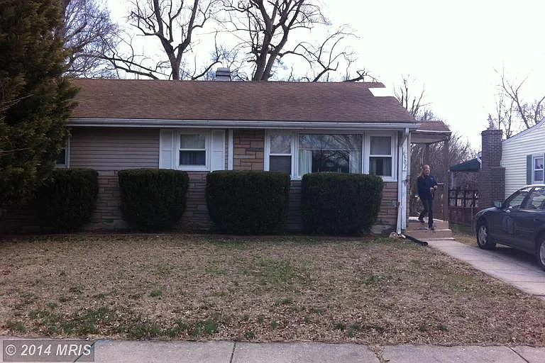6307 51st Ave photo 1