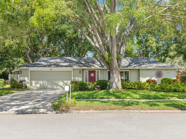 908 Anchorage Ln, Palm Harbor, FL 34685