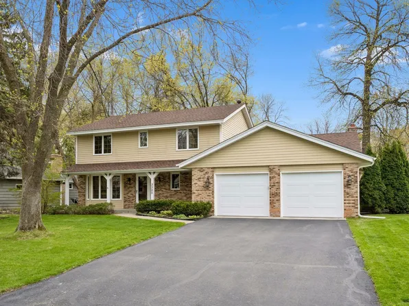 3385 Rosewood Ln N, Plymouth, MN 55441