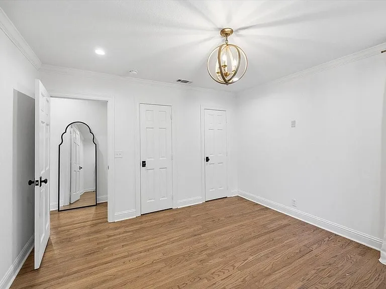 329 Eastwood Ave — Photo 31