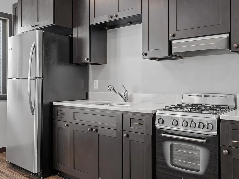 Brownstones Classic — Photo 20