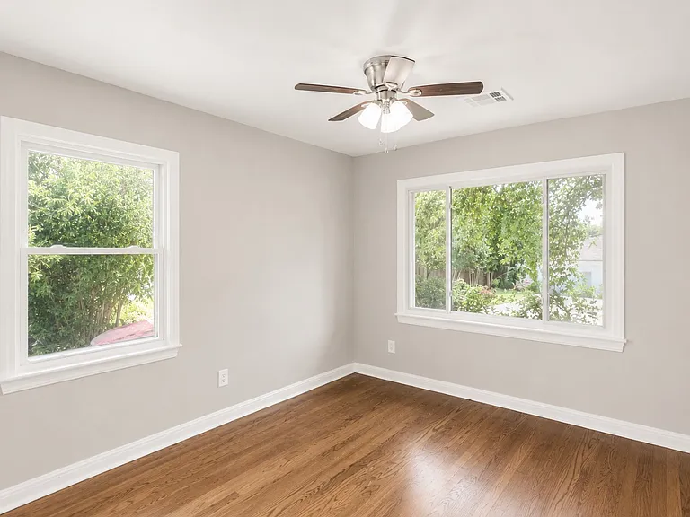 4713 N Harvey Pkwy — Photo 16