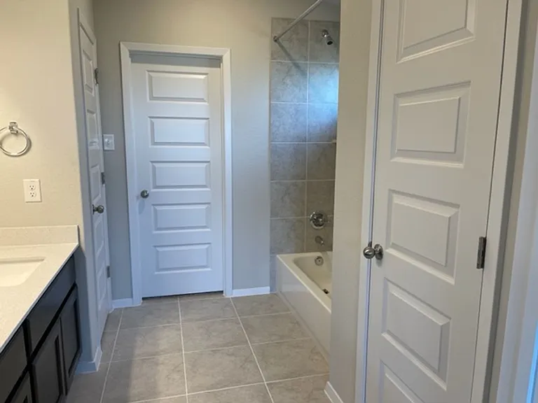 8116 Bronco Ln — Photo 18