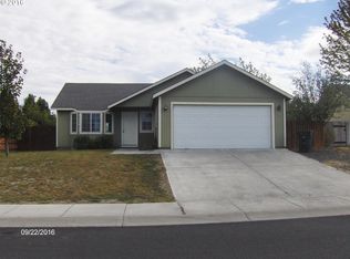 513 Juniper Dr, Boardman, OR 97818