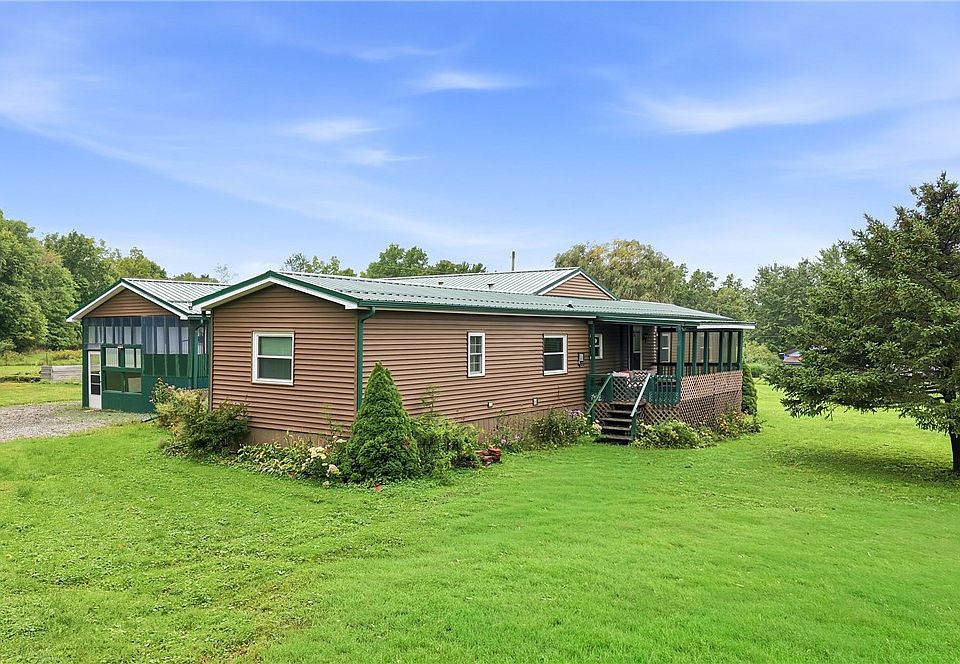 1st image of 330 Fullingmill Rd