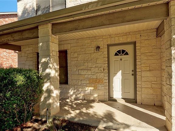 2nd image of 2504 Regal Park Ln