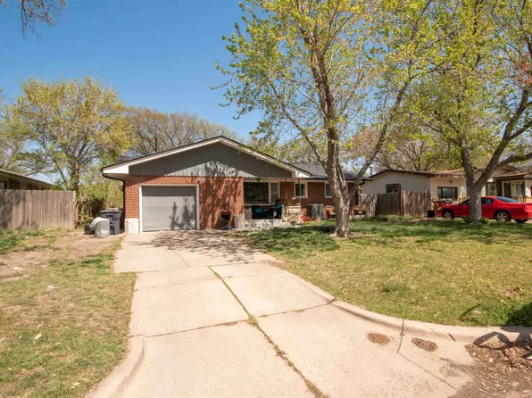 1422 W Marlboro St, Wichita, KS 67217