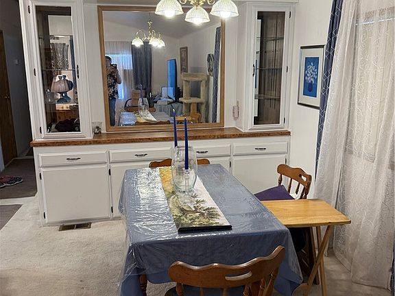 3rd image of 1250 N Kirby St 9 #9
