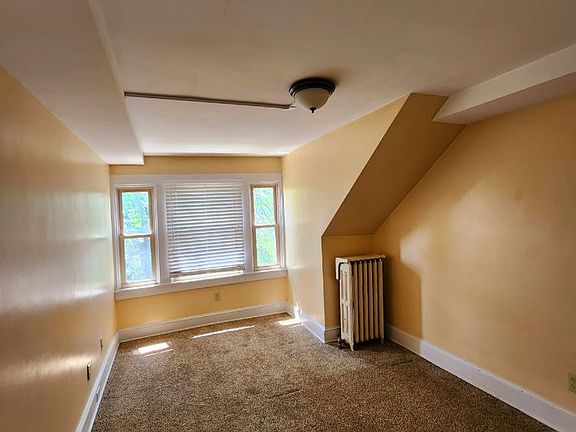 4th image of 639 Market St APT 3S