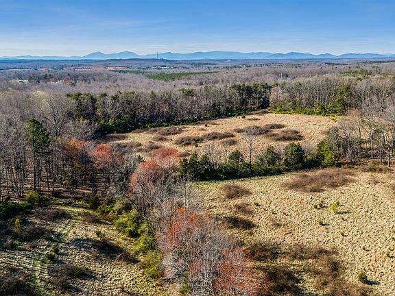 5th image of 58 Wards Rd