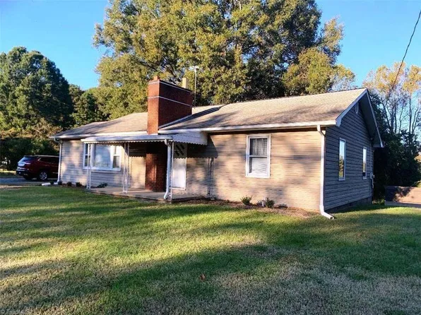 3283 Us Highway 64 E, Advance, NC 27006