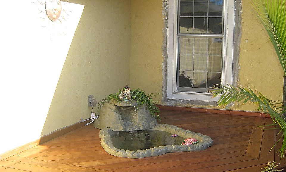 2nd image of 40323 Leslie St