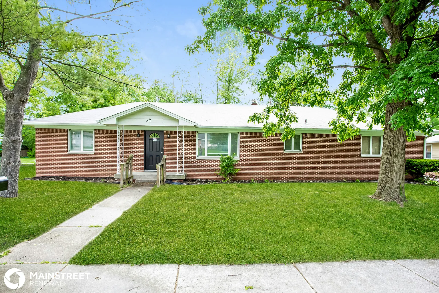 57 N Devon Ave photo 1