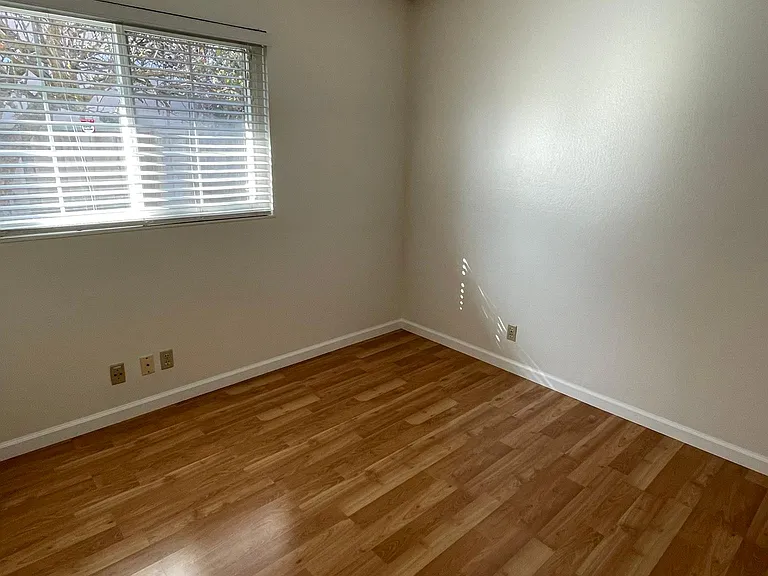 33999 Shylock Dr — Photo 13