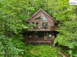 289 Grandview Dr, Banner Elk, NC 28604