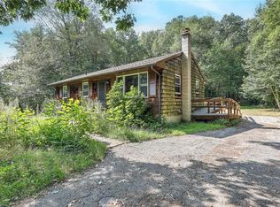 150 North Rd, Pascoag, RI 02859