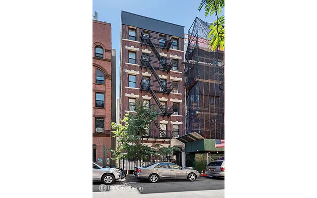 Sold by Douglas Elliman | media 6