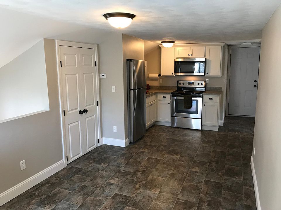1st image of 61 West St