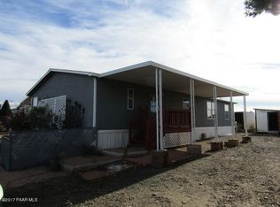 20833 E Sierra Dr, Mayer, AZ 86333