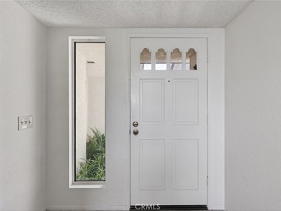 3rd image of 891 Connors Ct