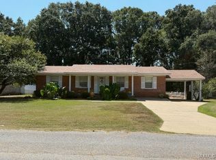 809 Cloverland Dr, Greensboro, AL 36744