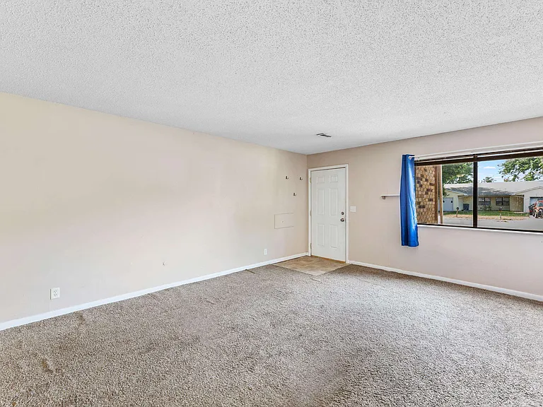 1520 E Fortuna St #4 — Photo 9