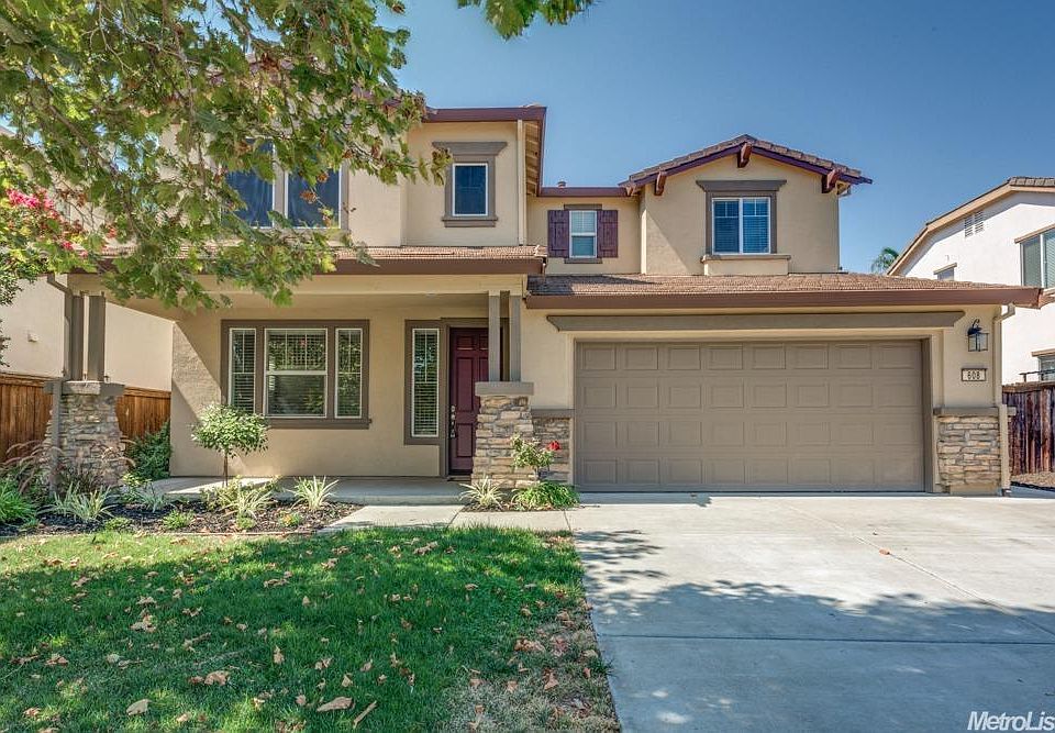 1st image of 608 Tomies Oakwood Pl