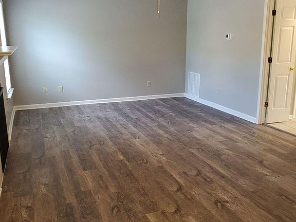 4th image of 462 Grayson Lake Dr