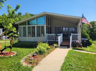 440 N Main St, Juneau, WI 53039