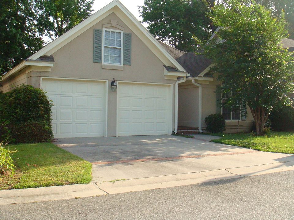 1st image of 706 Thornbrooke Ct