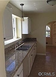 5th image of 7300 S Hobart Blvd