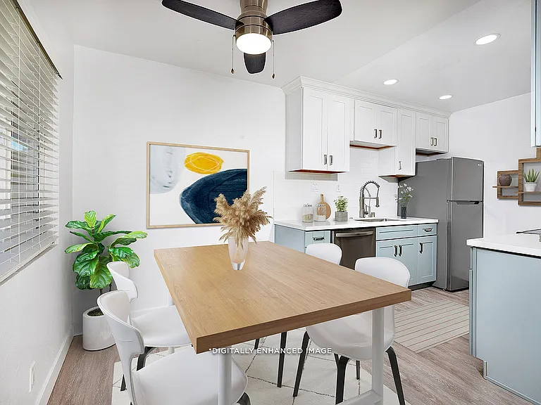Elivia Apartments — Photo 12