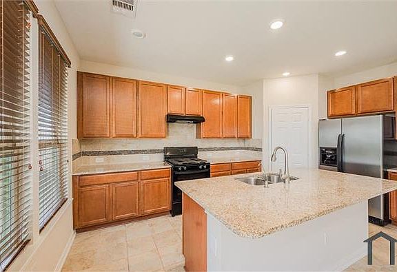 4th image of 20930 Westfield Grove Pl