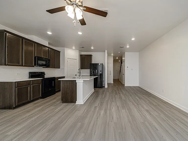 North Ridge Townhomes — Photo 143