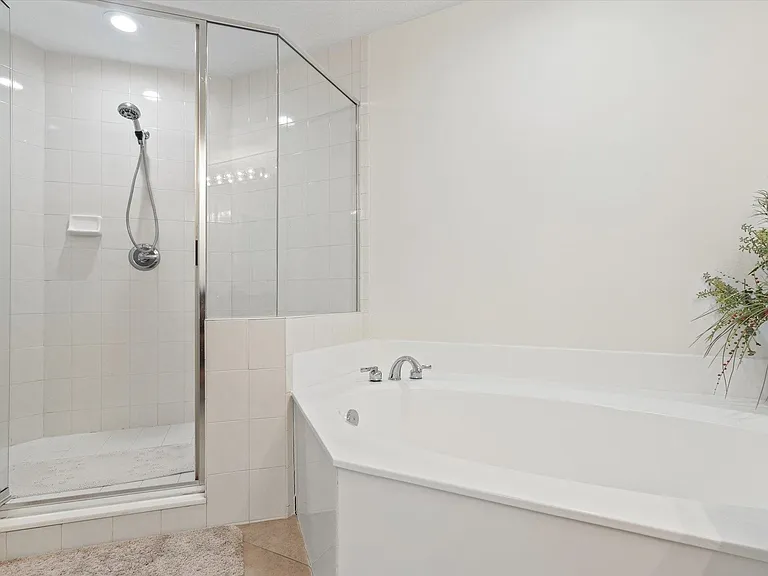 215 S Ocean Grande Dr #204 — Photo 20