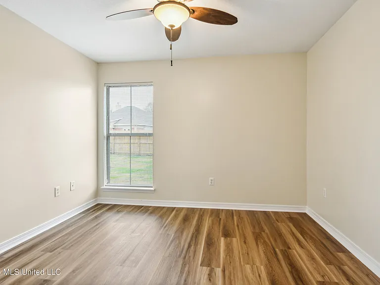 13636 Hidden Oaks Dr — Photo 26