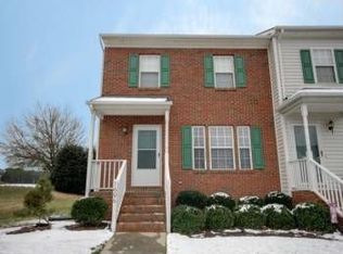 1606 Stroll Cir, Fuquay Varina, NC 27526