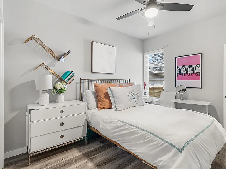224 W Symmes St #101 — Photo 19