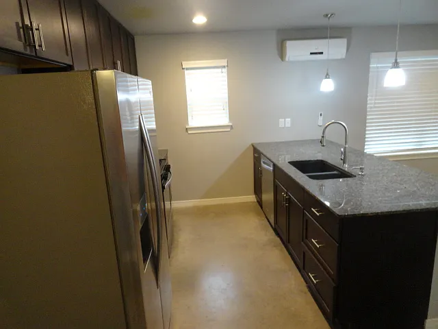 1026 N Denver Ave #1026 — Photo 6