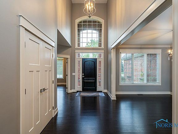 4th image of 7853 Rock Springs Ct