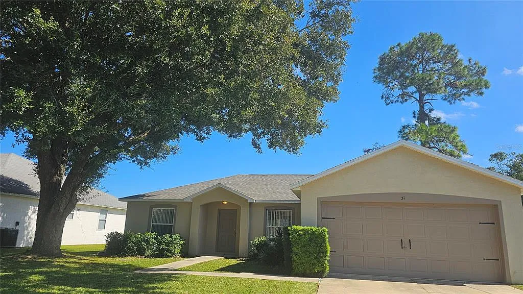 3 bed, 2.0 bath, 1359 sqft, $1,800 — Photo 1