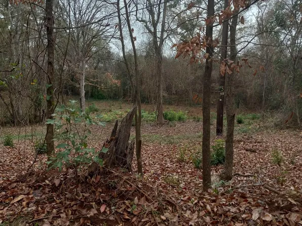 404 County Road 3112, Jacksonville, TX 75766