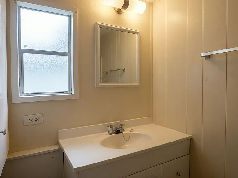 104 Castle Rock Rd — Photo 17